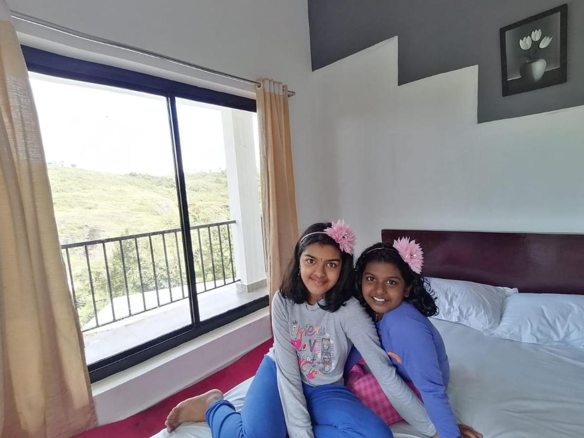 Mist Woods Vagamon Hotel Екстериор снимка